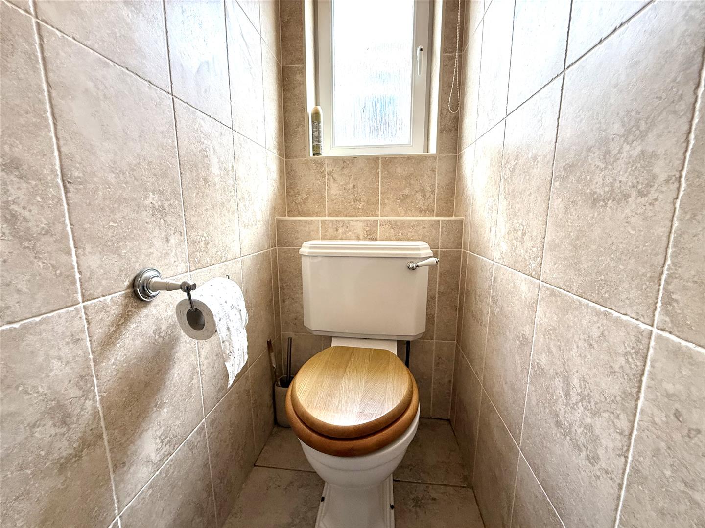 Dulais Grove, Sketty, Swansea, SA2 8BL